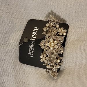 Charming Charlie hair barrette